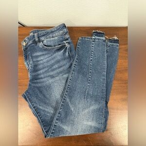 DL1961 Blue Skinny Jeans with Stretch